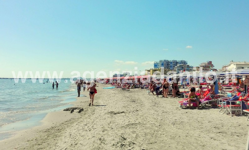 La spiaggia di Pomposa - Agenzia Danilo - affitti estivi