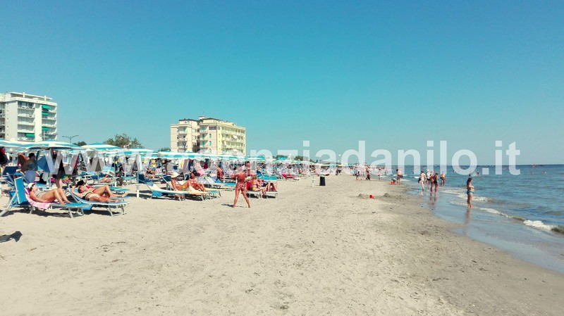 spiaggia - esteta - vacanza - affittiamo - Lidi Ferraresi - Agenzia Danilo