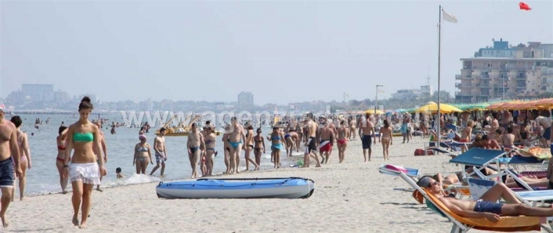 Spiaggia a Lido di Pomposa-Agenzia Danilo
